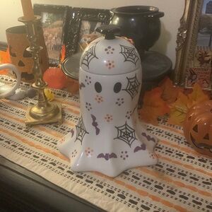 Temptations ghost candy dish